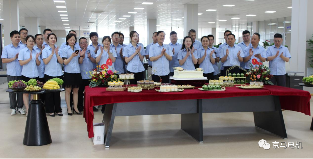 1691626275984320.png 640.png